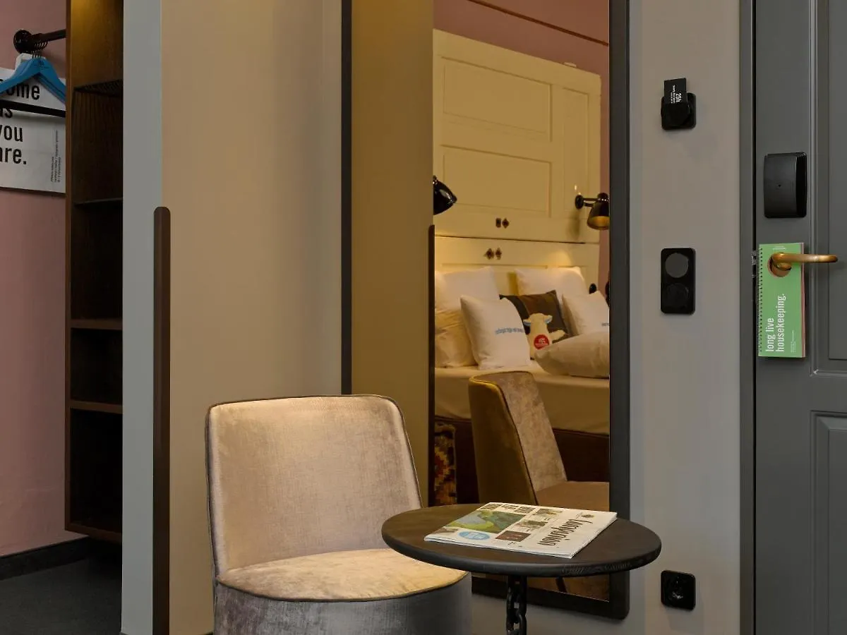 25Hours Hotel Altes Hafenamt Hambourg 4*,  Allemagne