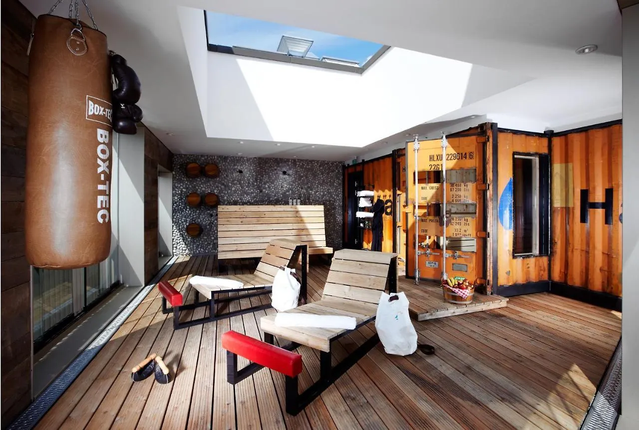 25Hours Hotel Altes Hafenamt Hamburg