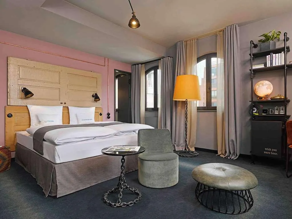 25Hours Hotel Altes Hafenamt Hamburg 4*,